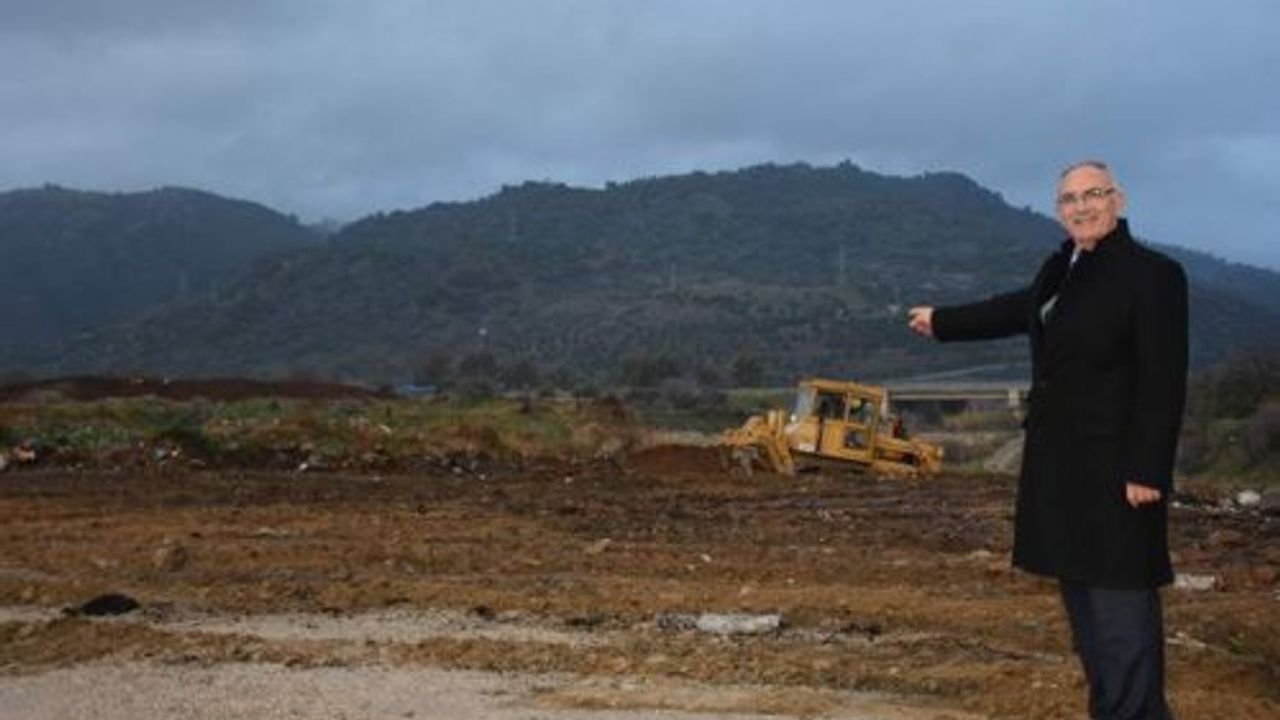 İncirliova Belediye Başkanı Gürşat Kale Çöplere savaş açtı