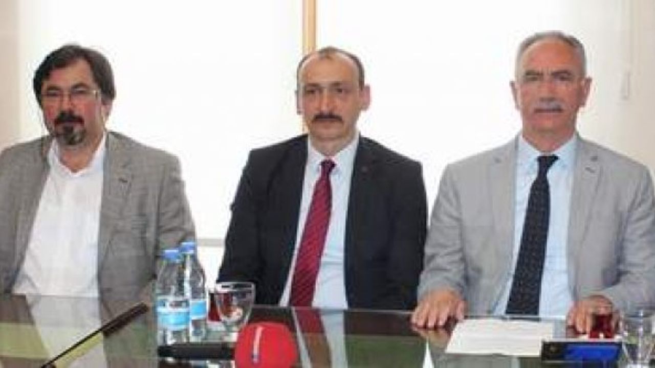 MHP Üst Kurul, Meral Akşener için toplandı