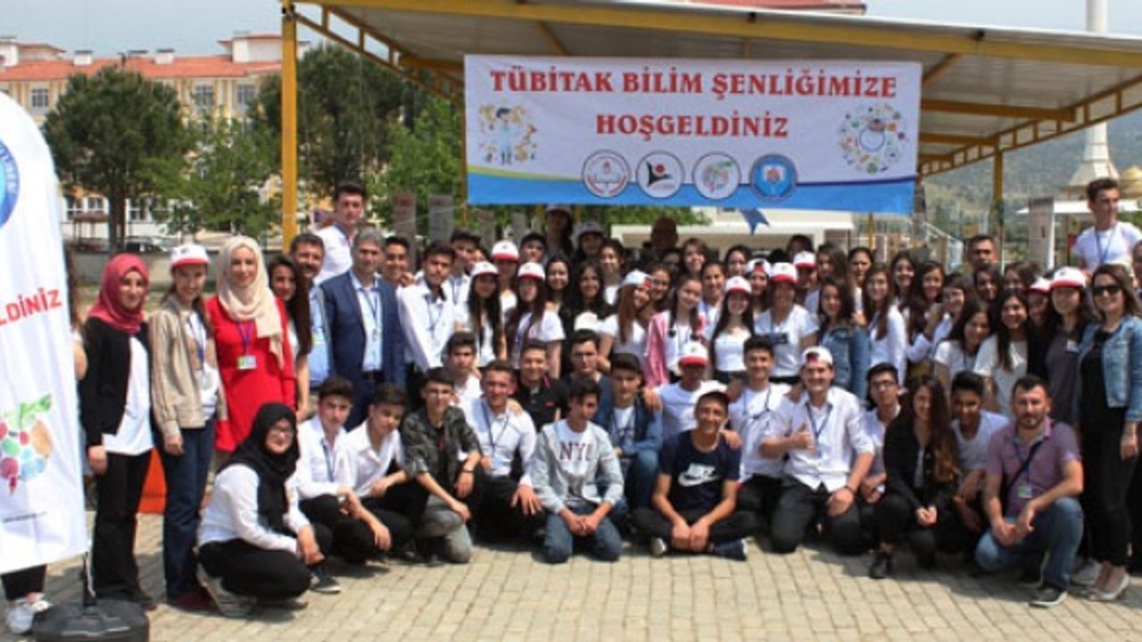 Mehmet Tuncer Anadolu Lisesi TÜBİTAK Bilim Fuarı