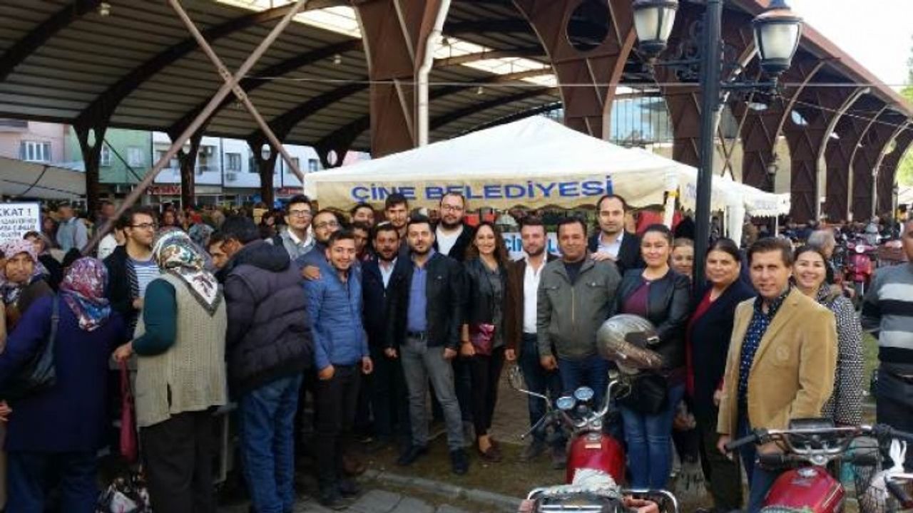 AK Parti Çine Gençlik Kollarından Aşure Hayrı