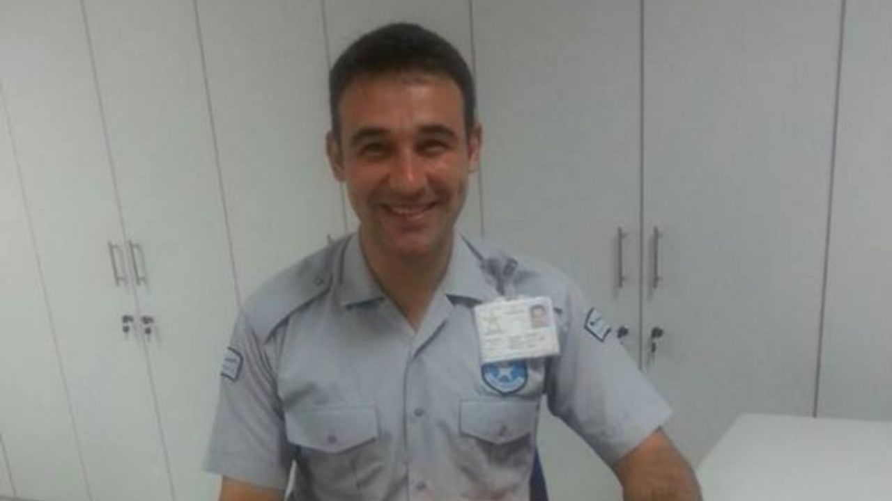 Devrilen Traktörün Sürücüsü Özcan Kırem Hayatını Kaybetti