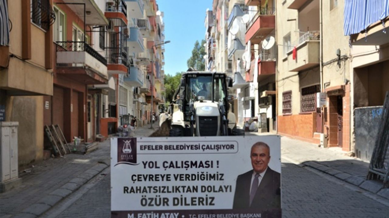 Efeler’de Yol Yenileme Çalışmaları Sürüyor