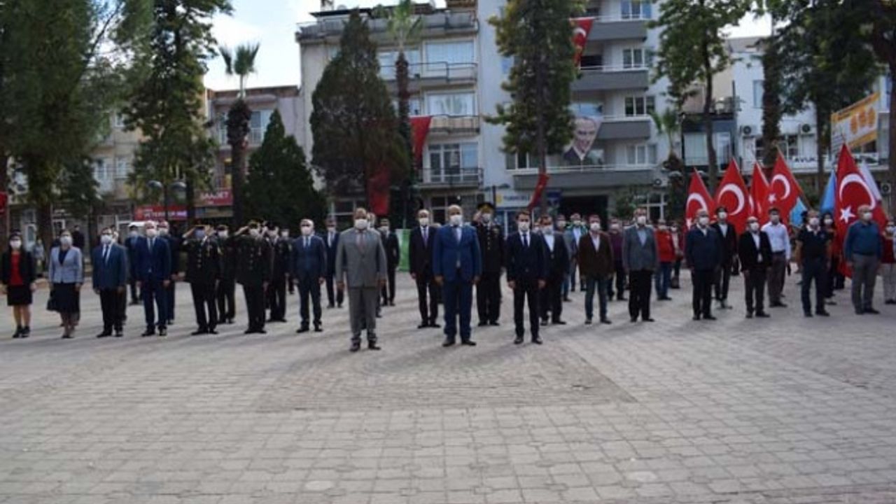 Cumhuriyet Bayramının 97.Yıl Dönümü kutlamaları başladı