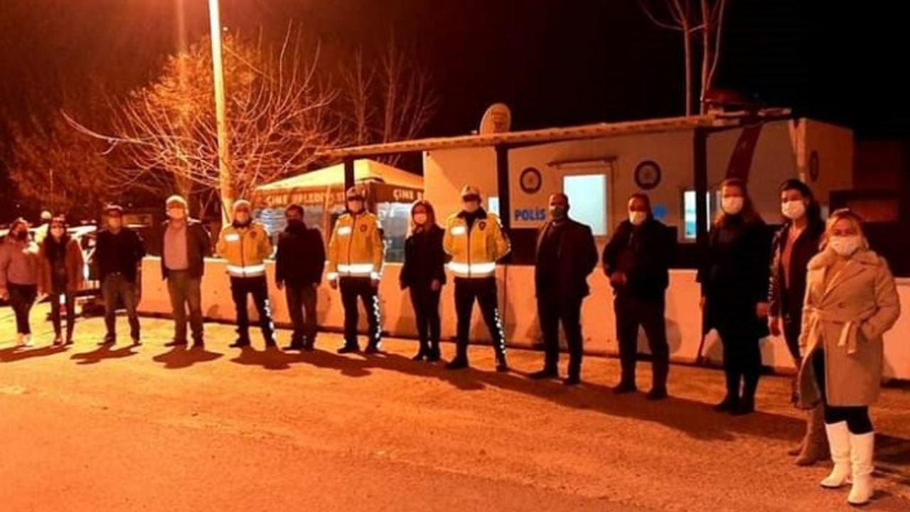 MHP Çine İlçe Teşkilatı, polis ekiplerini ikramda bulundu