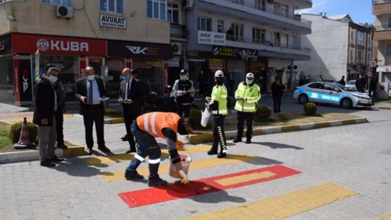 Çine’de 'Yaya Önceliği Kırmızı Çizgimizdir" etkinliği