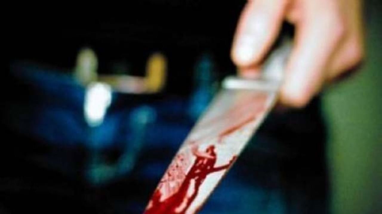 Ailesiyle tartışan genç, annesi ve abisini bıçakladı