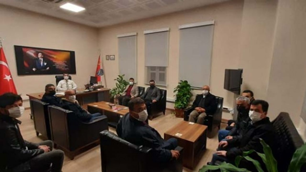 AK Parti İlçe Başkanı Kandemir’den görevi başındakilere ziyaret