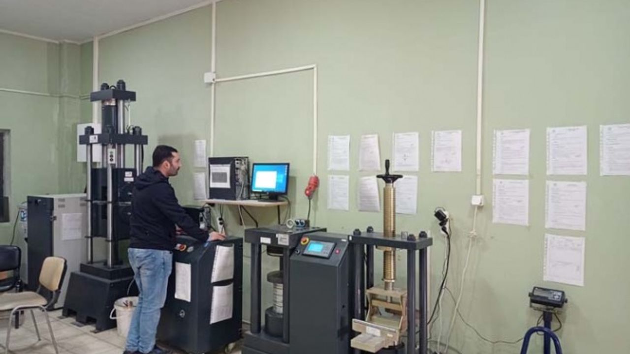 Aydın Büyükşehir Belediyesi Yapı Malzemeleri Laboratuvarını Yeni Cihazlar İle Güçlendirdi