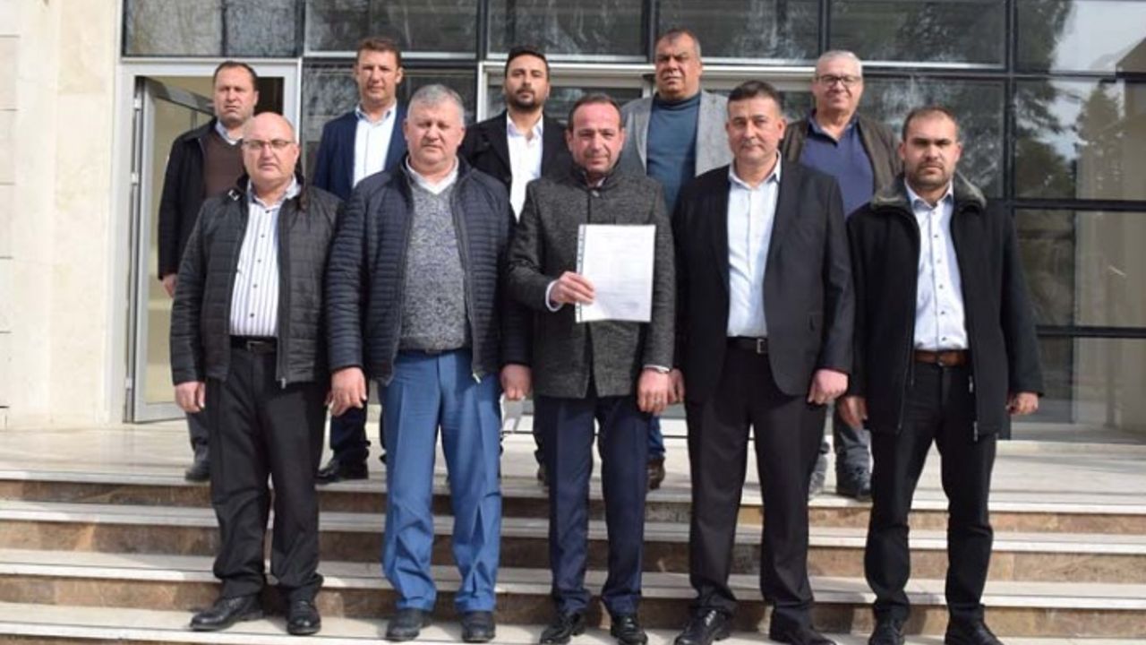 Şoförlerin Odası Başkanı Ahmet Sert mazbatasını aldı