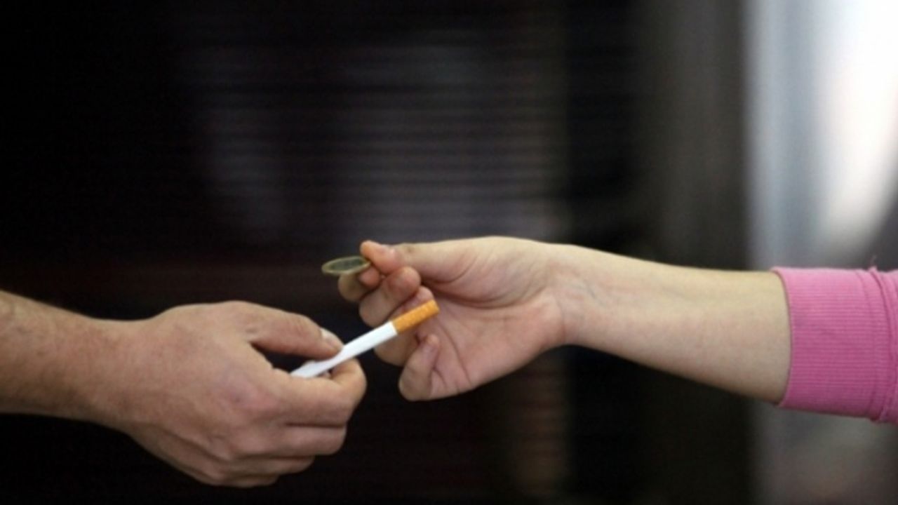 Çine’de tek dal sigara satanlara ceza