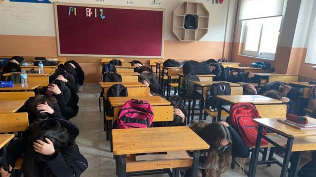 Çine’deki okullarda  deprem tatbikatı