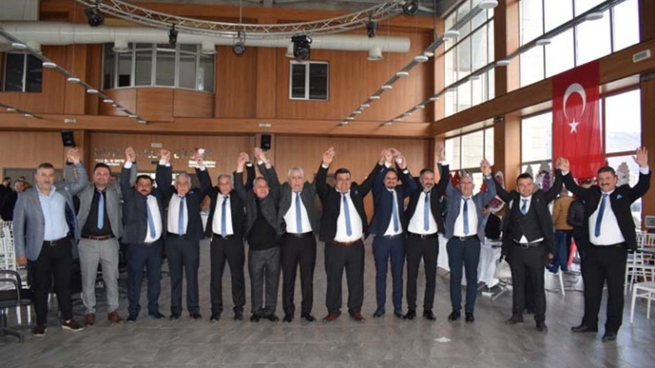 Çineli Esnaf, Metin Uyar’a yeniden “Evet” dedi