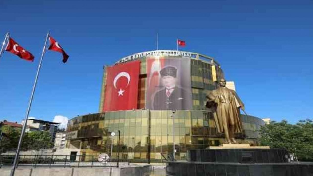 Aydın Büyükşehir'den Aile Sosyal Hizmetler İl Müdürlüğü'nün ücretsiz taşıma açıklamasına cevap