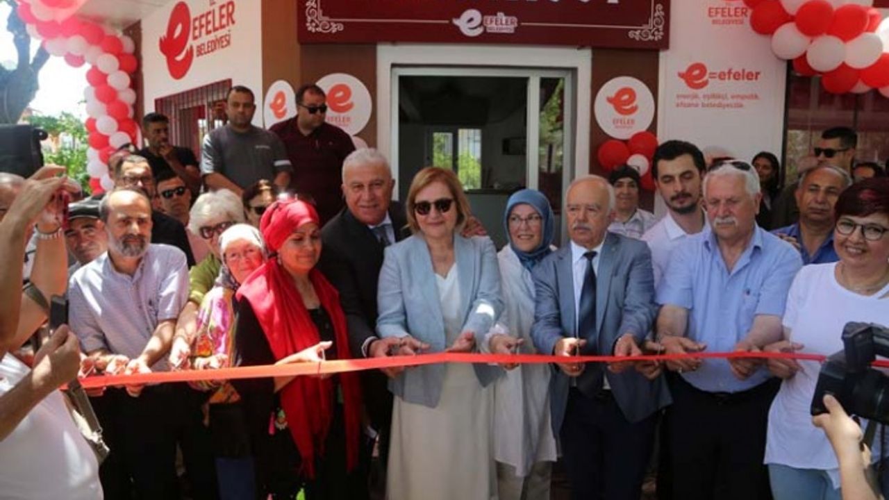 Kadınlar İçin “Dört Dörtlük” Kent: Efeler