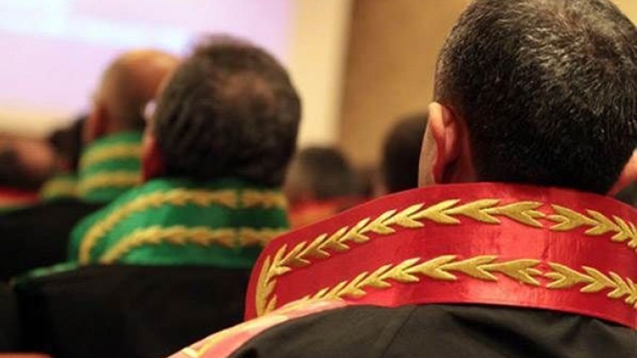 Çine’de 3 Hakim ve 2 Savcının Görev Yerini Değiştirdi
