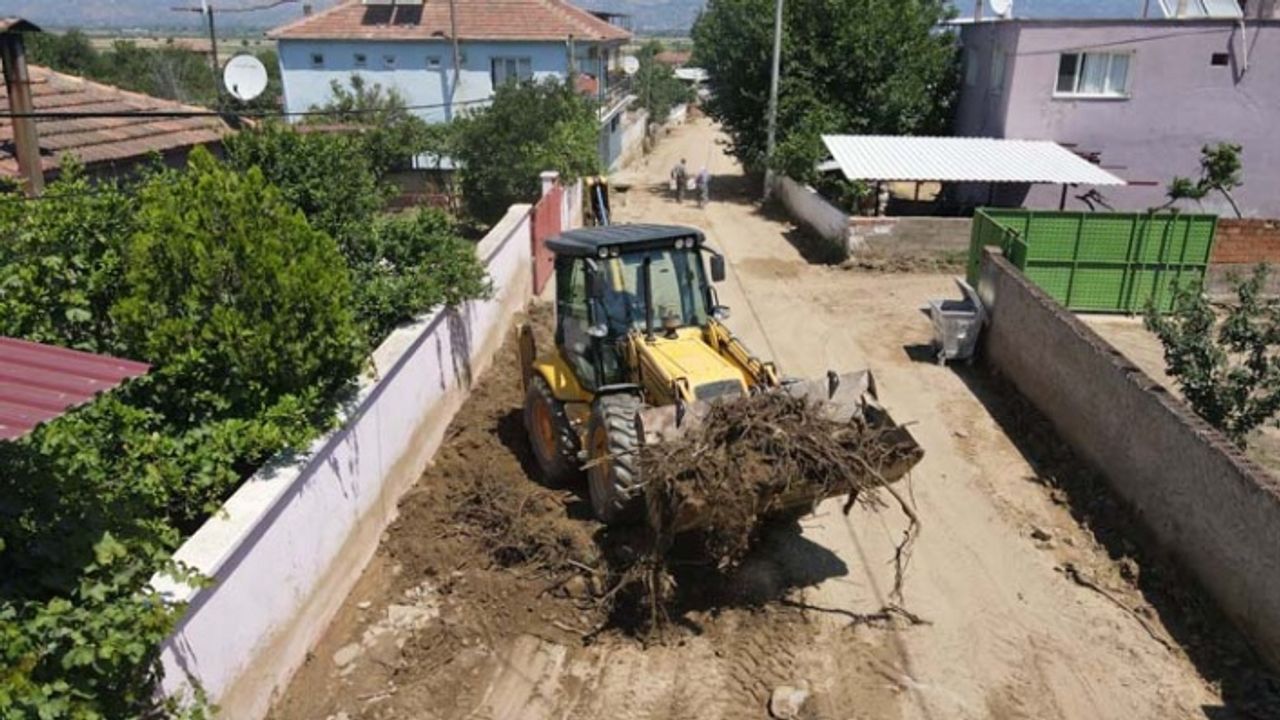 Efeler’de Selin İzleri Hızla Siliniyor