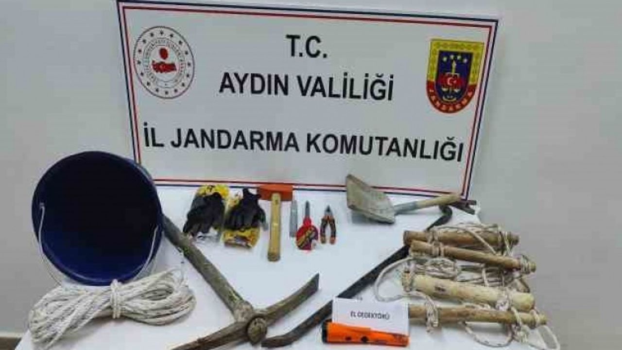 Sit alanında kaçak kazıya jandarma baskını