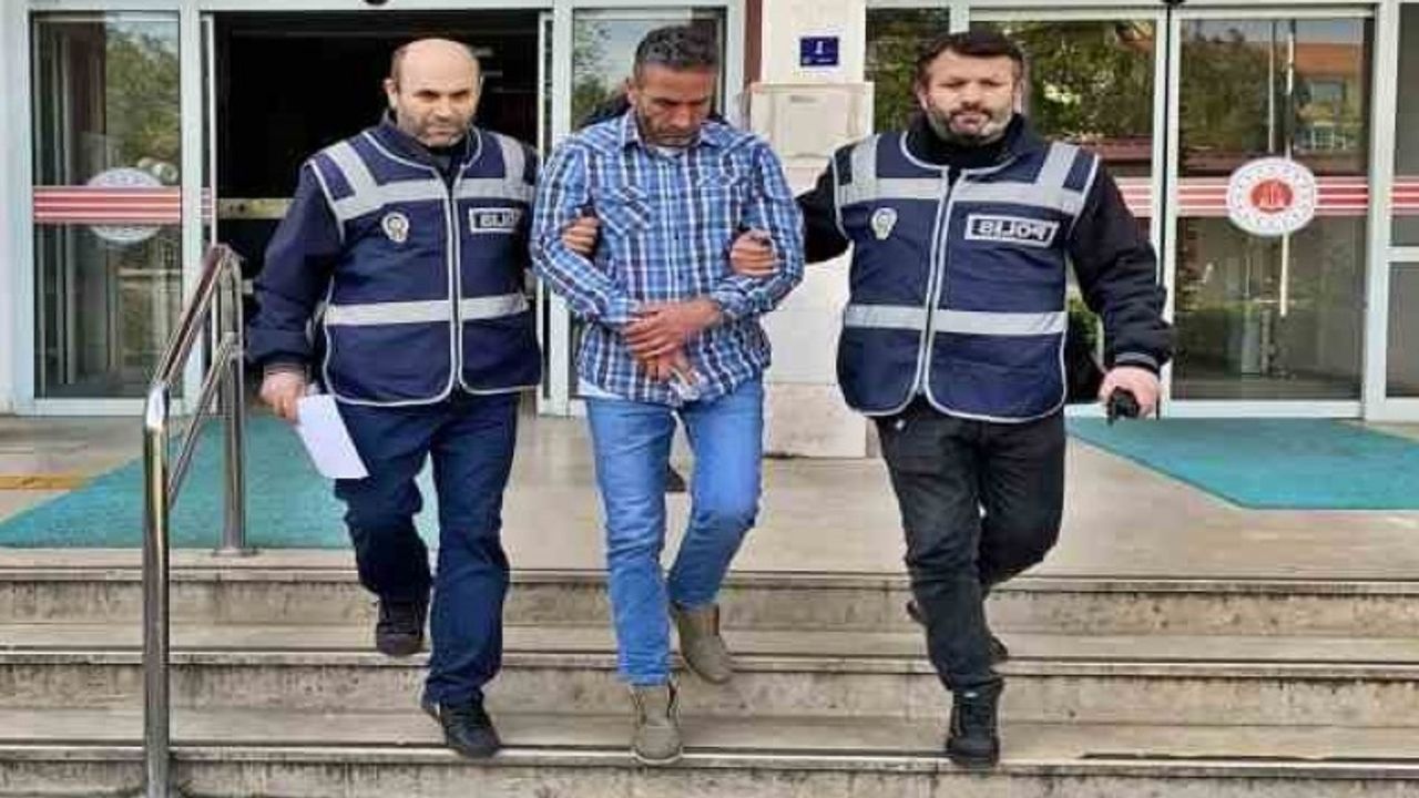 Arkadaşını defalarca bıçaklayarak öldüren şahıs tutuklandı