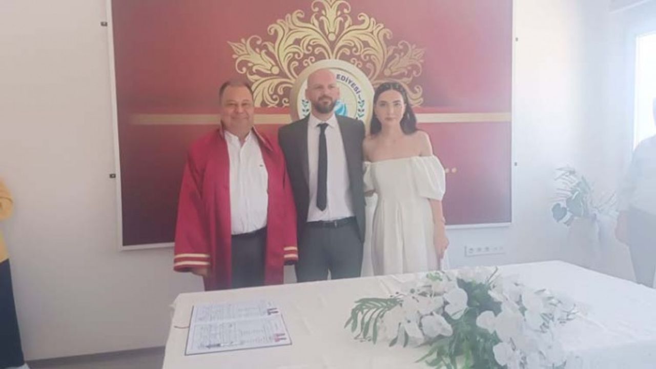 Genç Çiftin Nikahını Başkan Dinçer Kıydı