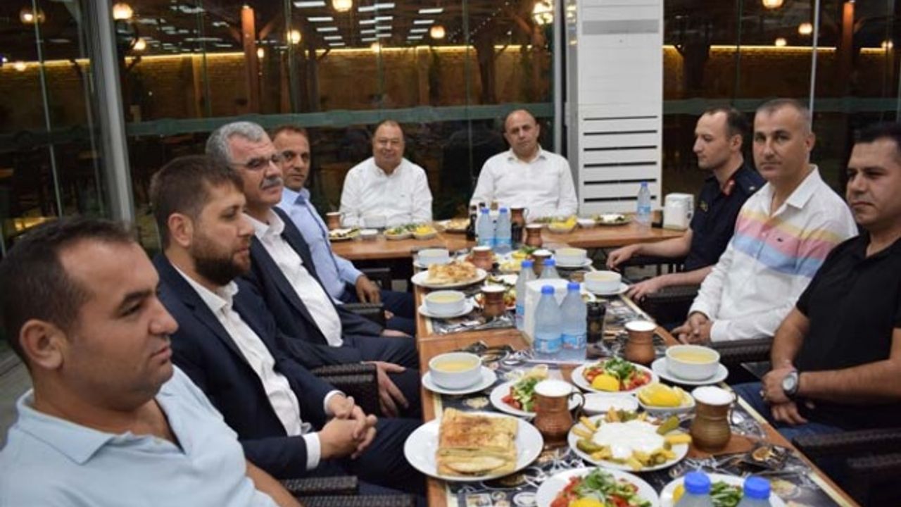 Kaymakam Erdoğan için veda yemeği düzenlendi