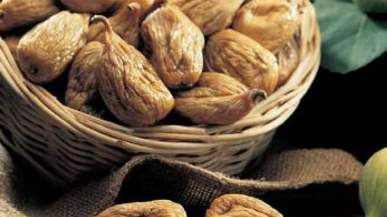 Tabip Odası, “İncirde hidrojen peroksit kullanımı tehlike saçıyor”