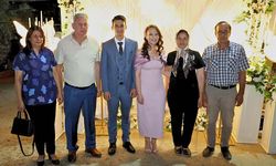Uzun ve Aydın aileleri nişan töreninde buluştu