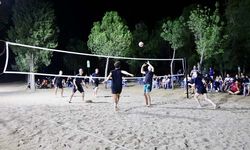 Çine’de sokak voleybolu turnuvası başladı