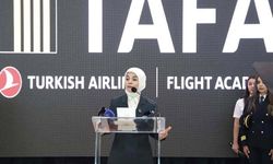 Bakan Mahinur Özdemir Göktaş Aydın’da THY Havacılık Akademisi Mezuniyet Törenine Katıldı