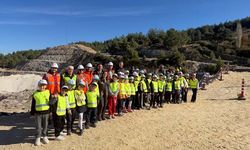 Çine’de Öğrenciler “Yeşil Vatan” İçin Sahada