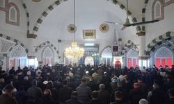 Regaib Gecesi Dualarla İdrak Edildi