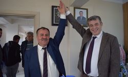 Akçaova’da Özkar, Demir’i büktü