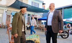 Başkan Kıvrak Güne Semt Pazarında Hemşehrileriyle Başladı
