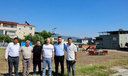 Başkan Kıvrak Karakollar Mahallesi'nde Vatandaşları Dinledi: "Her Köşeye Hizmet Götürmeye Devam Ediyoruz"