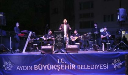 Karacasulular Büyükşehir’in Bahar Konseriyle Doyasıya Eğlendi