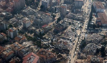 Türkiye'yi sarsan felakette sekizinci gün