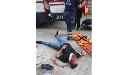 Cam balkon takan işçi, ikinci kattan düştü