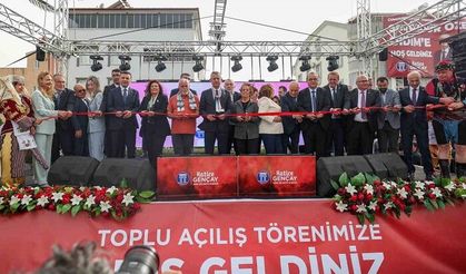 CHP Genel Başkanı Özel, Didim’de toplu açılış törenine katıldı