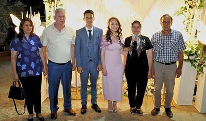 Uzun ve Aydın aileleri nişan töreninde buluştu