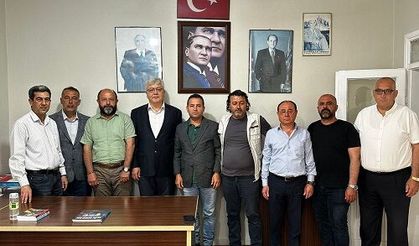 MHP Çine İlçe Başkanlığı'nda devir teslim töreni yapıldı