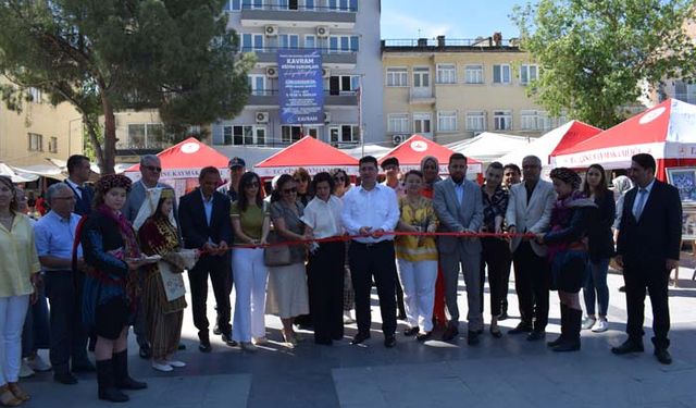 Çine HEM kursiyerleri el emeği ürünlerini görücüye çıkarttı