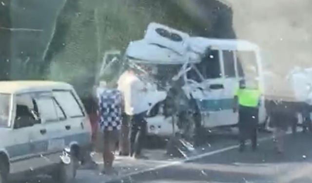 Çine Akçaova Yolunda Feci Kaza: 2’si Ağır 4 Yaralı