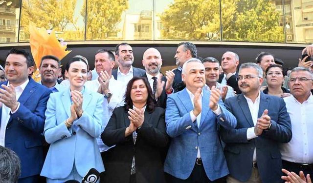 AK Parti teşkilatından Aydın Büyükşehir Belediyesi ’Hayırlı olsun’ ziyareti