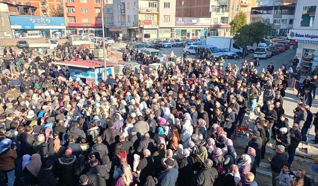 Çine’den 2. umre kafilesi dualarla kutsal topraklara uğurlandı
