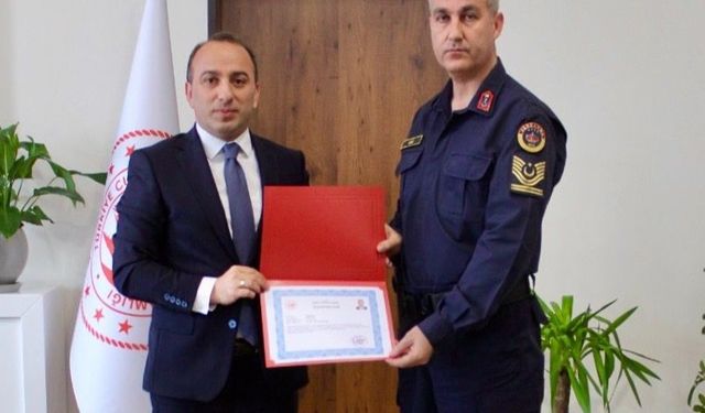 Çine Kaymakamı Erdoğan’dan Jandarmaya Başarı Belgesi