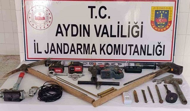 Çine’de kaçak kazıya suçüstü operasyon: 3 gözaltı