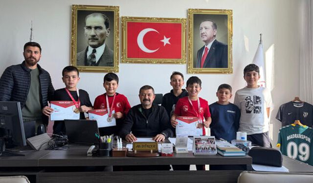 Çine’nin Genç Pehlivanları İl Şampiyonasında Gururlandırdı