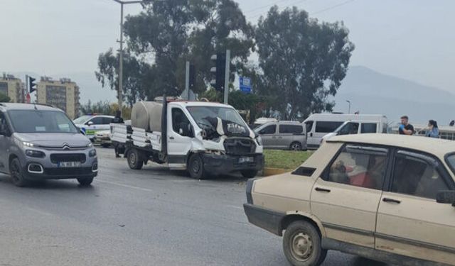 Çine’de Sanayi Sitesi  Kavşağında Kaza