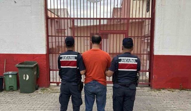 Efeler’de 3 bin 939 adet uyuşturucu hap ele geçirildi