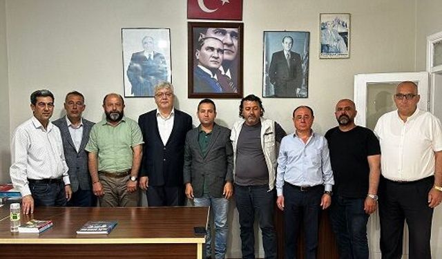 MHP Çine İlçe Başkanlığı'nda devir teslim töreni yapıldı