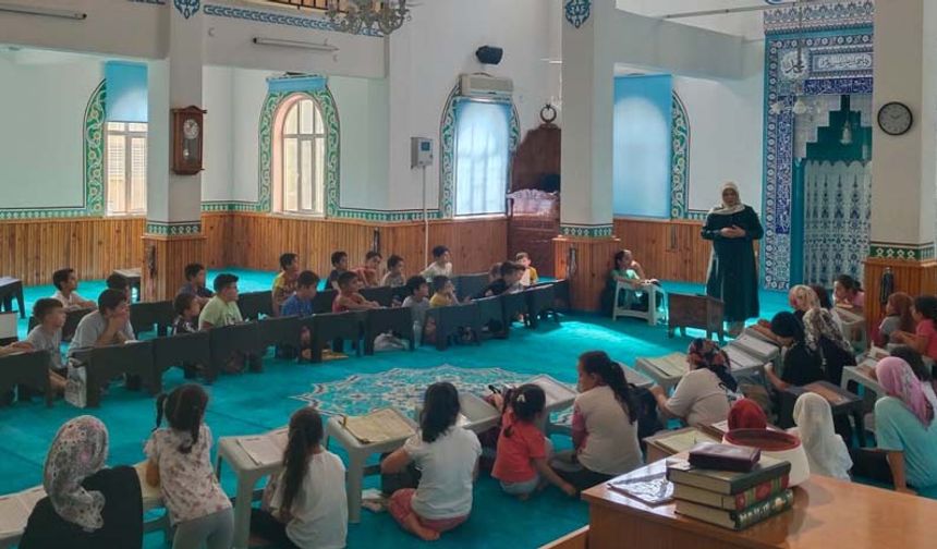 Çine’de Yaz Kur’an Kursu öğrencilerine farkındalık seminerleri veriliyor